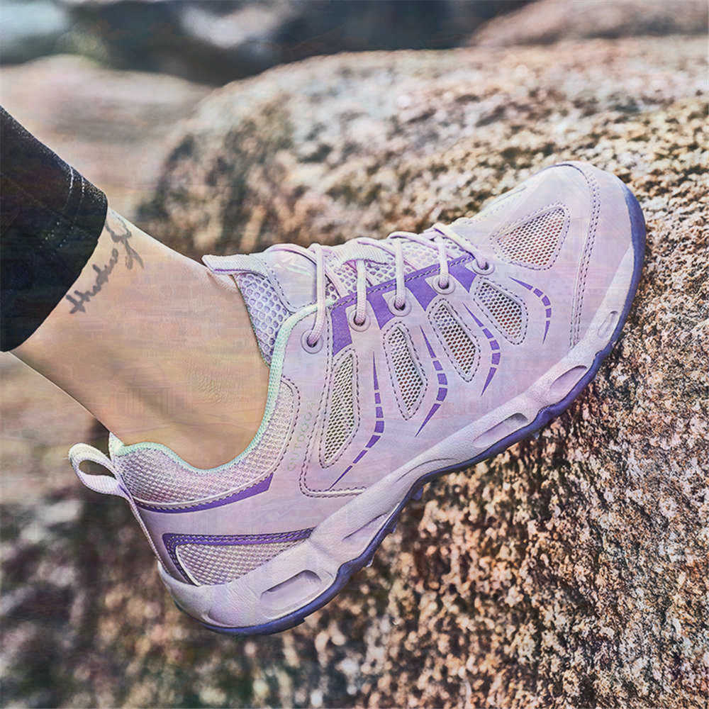 Sumer Round Tip Silver Sneaker - Outdoor Sport Name ulasan dan harga
