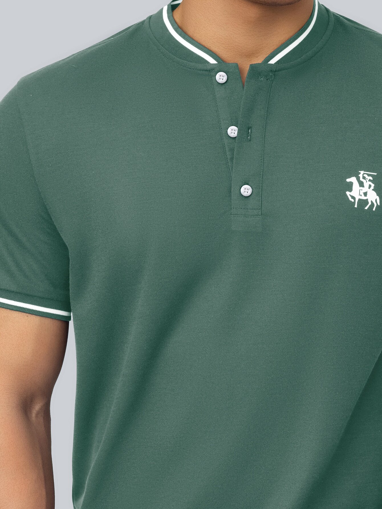 Men's Green Henley Polo Shirt  - Polo Shirt Equestrian ulasan dan harga